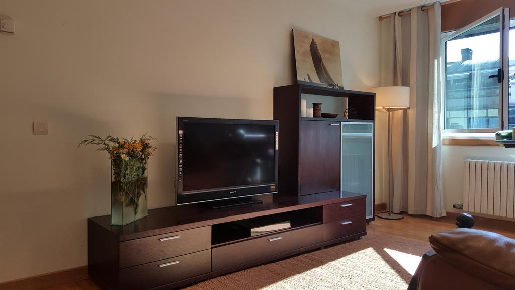 Apartment Plaza Fernando Vigo Luaran gambar